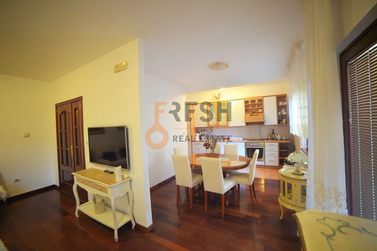 Rent, three bedroom apartment, 100m², Gorica C, Podgorica