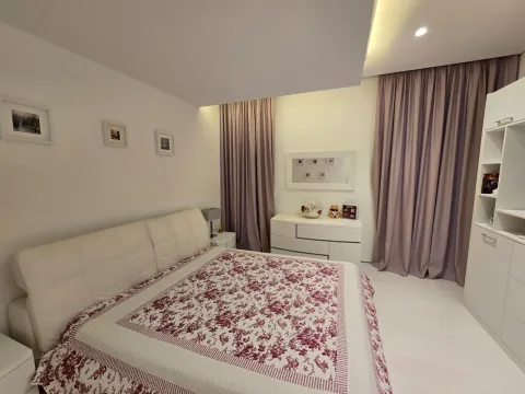 Prodaja, dvosoban stan, 140m², Zavala, Budva - image 7