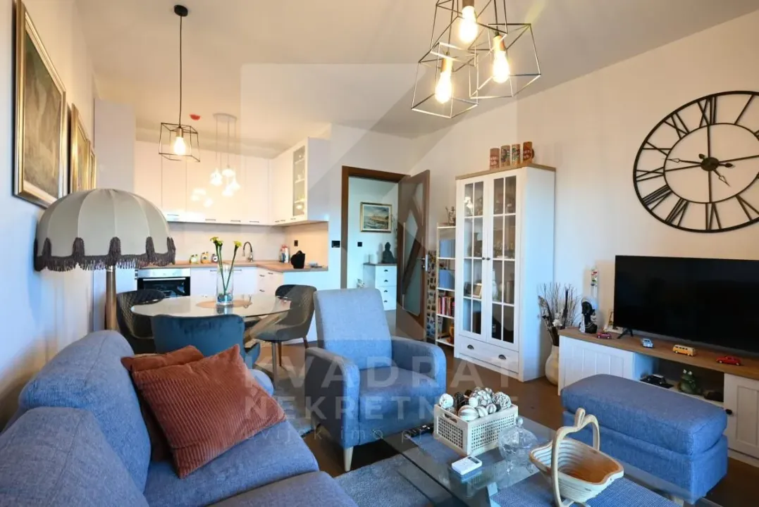 Izdavanje, jednosoban stan, 50m², Ljubović, Podgorica