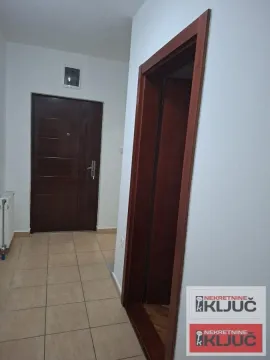 Izdavanje, jednosoban stan, 38m², Grbavica, Novi Sad Sve Podlokacije - image 8