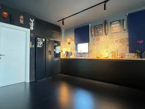 Prodaja, kuća, 167m², Centar, Budva - image 7