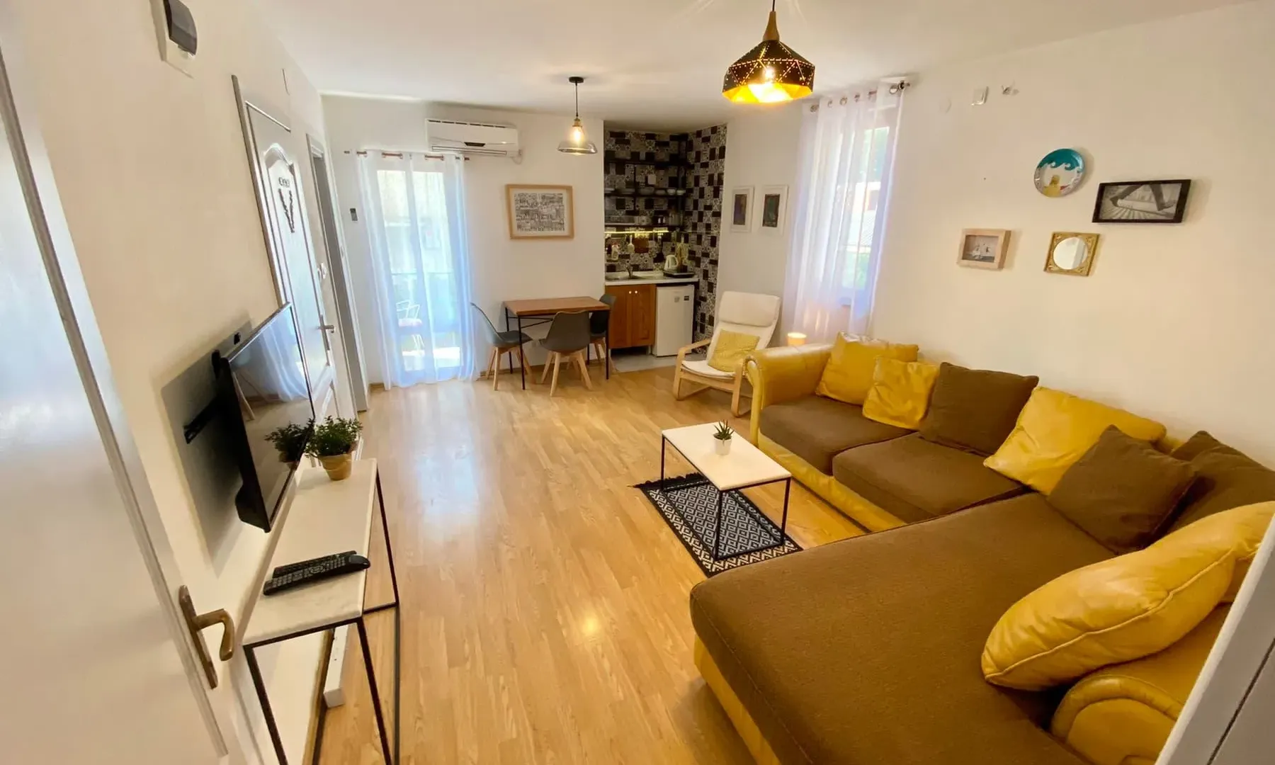 Sale, house, 435m², Šušanj, Bar