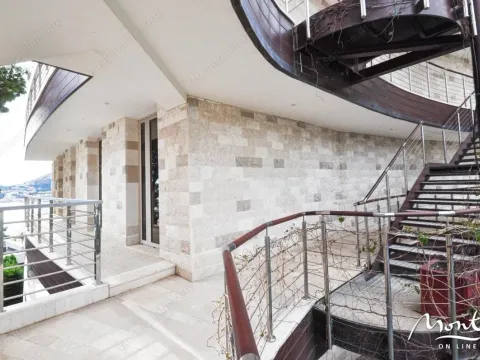 Prodaja, dvosoban stan, 179m², Budva, Crna Gora - image 27