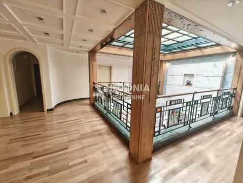 Rent, house, 650m², Savski Venac, Beograd - image 7