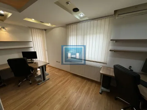 Rent, office space, 46m², Centar, Jagodina - image 15