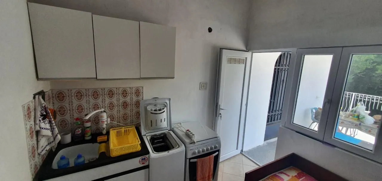Sale, two bedroom apartment, 66m², Sutomore, Bar