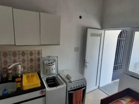 Sale, two bedroom apartment, 66m², Sutomore, Bar - image 10