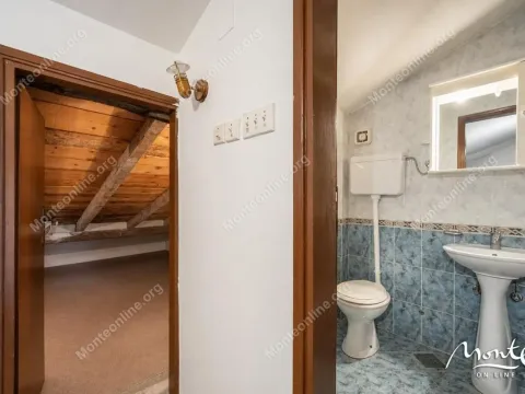 Sale, three bedroom apartment, 88m², Dobrota, Kotor - image 24