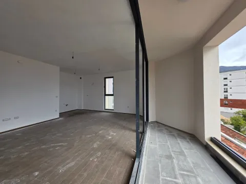 Prodaja, dvosoban stan, 105m², Bečići, Budva - image 8