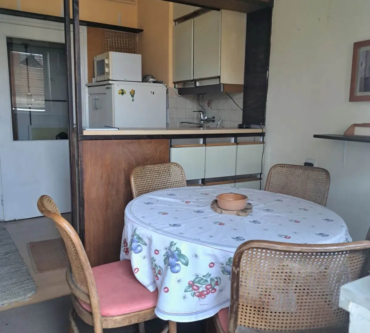 Sale, three bedroom apartment, 74m², Autokomanda, Voždovac Sve Podlokacije