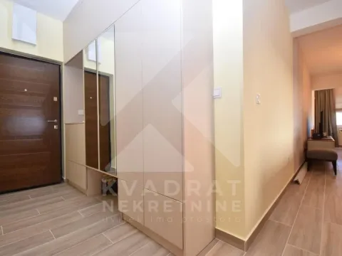 Prodaja, trosoban stan, 87m², Tuški Put, Podgorica - image 13