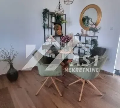 Rent, three bedroom apartment, 105m², Alibegovac, Petrovaradin - image 4