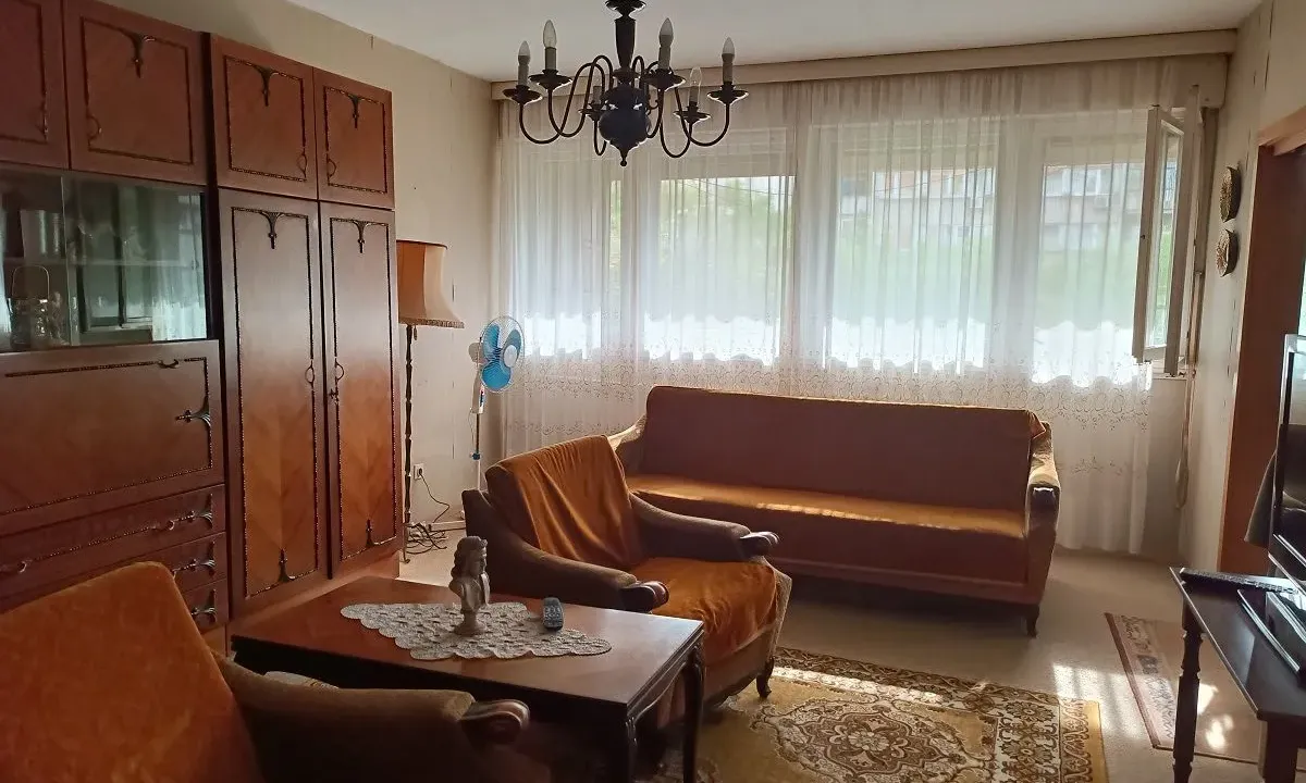 Prodaja, četvorosoban stan, 96m², Novi Beograd Blok 70, Novi Beograd Sve Podlokacije