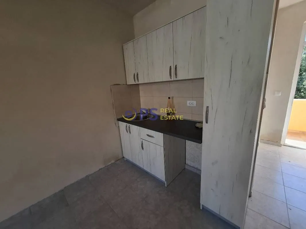 Sale, house, 300m², Ulcinj, Crna Gora