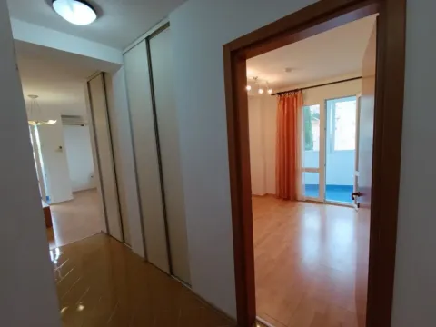 Sale, two bedroom apartment, 55m², Lazi, Budva - image 12