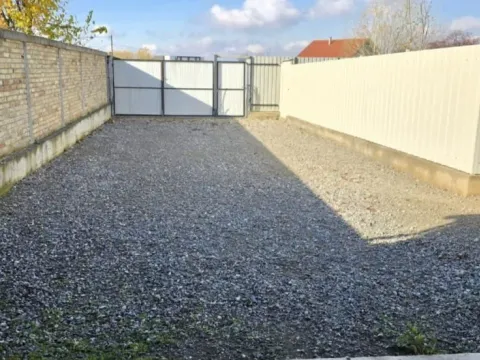 Izdavanje, poslovni prostor, 150m², Veternik, Novi Sad Sve Podlokacije - image 13