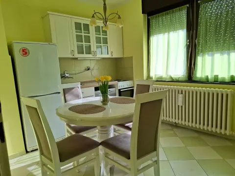 Stan in Nova Detelinara