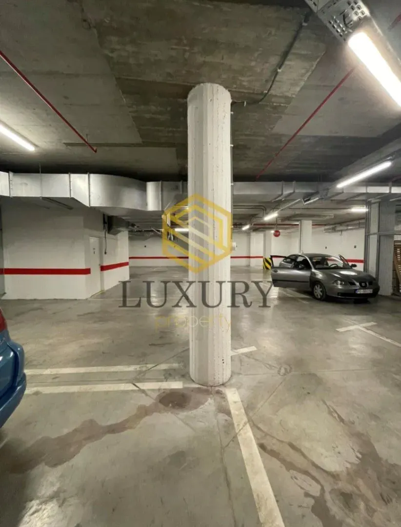 Sale, parking/garage, 13m², Kruševac, Podgorica