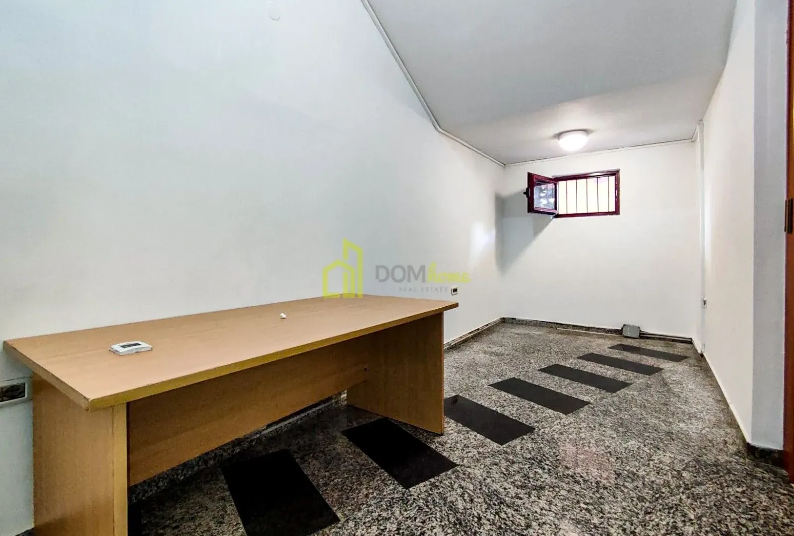 Rent, office space, 25m², Preko Morače, Podgorica