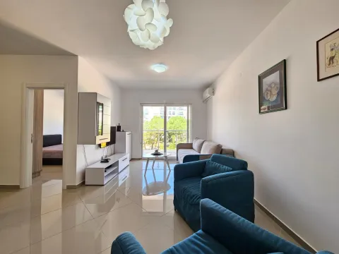 Prodaja, jednosoban stan, 59m², Šušanj, Bar - image 3