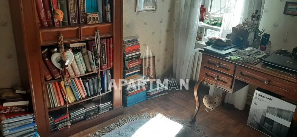 Prodaja, dvosoban stan, 73m², Vračar Sve Podlokacije, Beograd