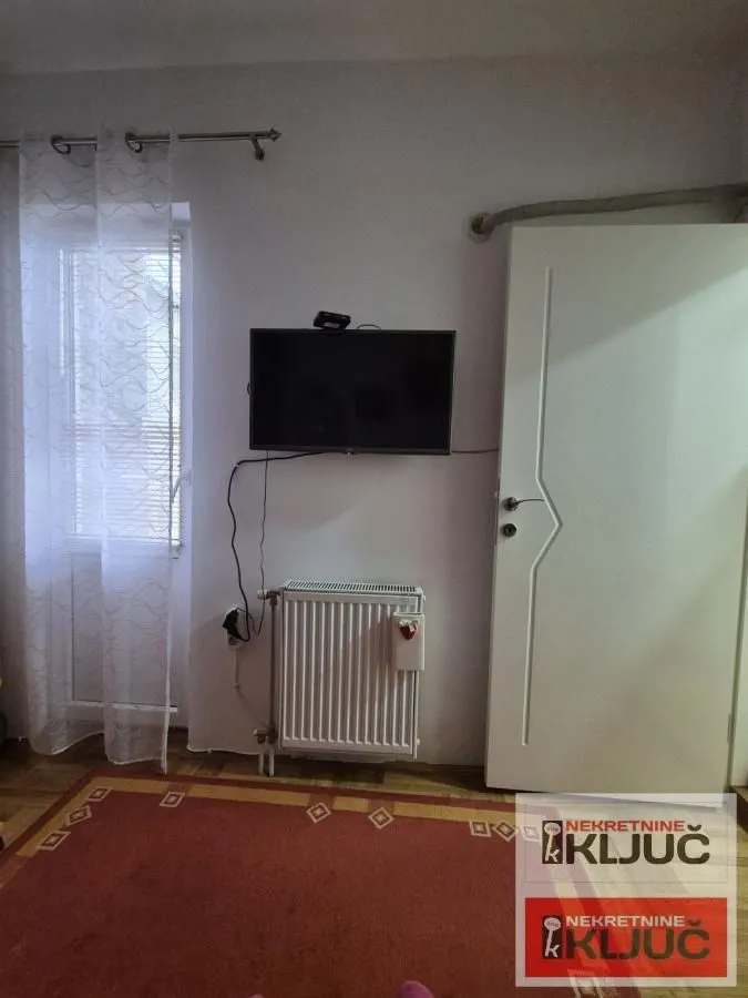 Prodaja, jednosoban stan, 40m², Centar, Novi Sad