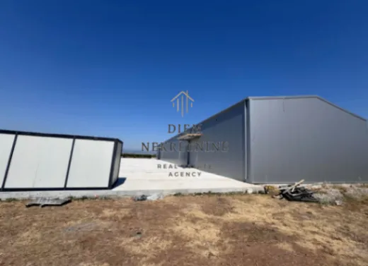 Izdavanje, poslovni prostor, 1000m², Podgorica, Crna Gora