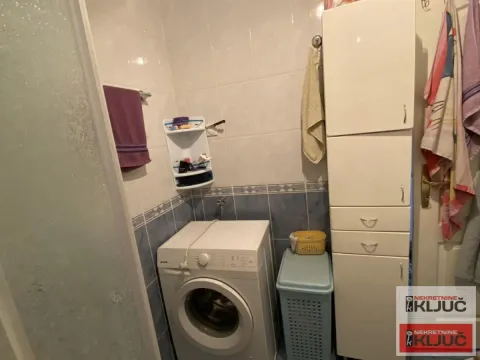 Izdavanje, garsonjera, 27m², Sajmište, Novi Sad - image 4