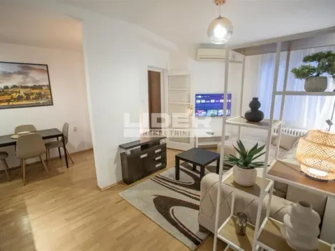 Rent, one bedroom apartment, 45m², Stari Grad, Beograd - image 4