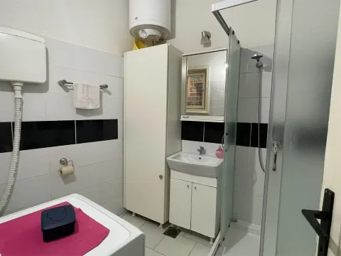 Prodaja, četvorosoban stan, 93m², Savski Venac, Beograd - image 9