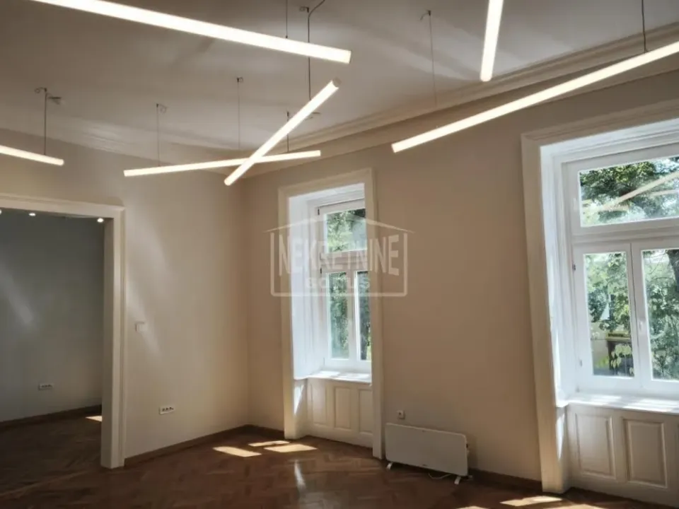 Rent, office space, 105m², Centar, Subotica