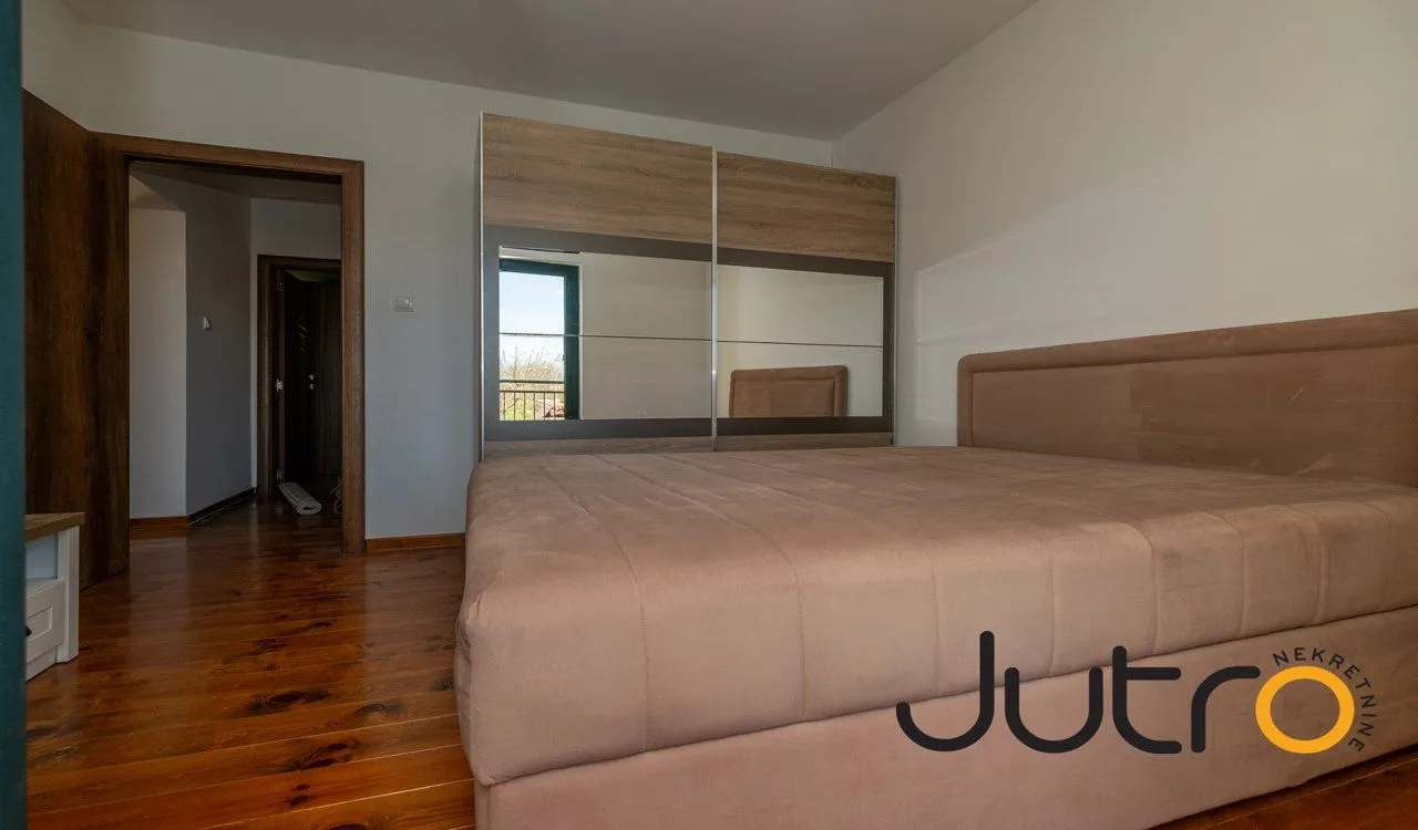 Izdavanje, kuća, 130m², Podgorica, Crna Gora