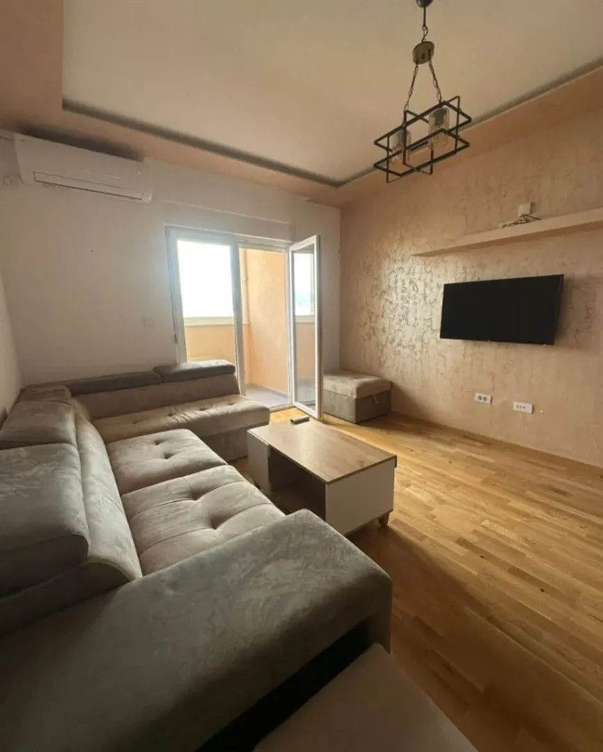Rent, one bedroom apartment, 48m², Tuški Put, Podgorica