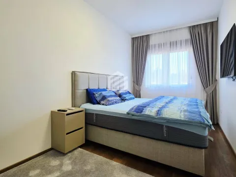 Rent, two bedroom apartment, 65m², Vezirov Most, Podgorica - image 9