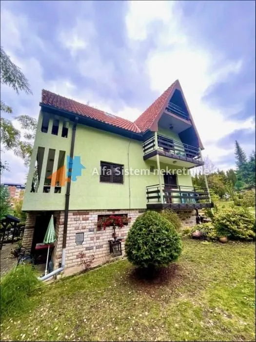 Prodaja, kuća, 230m², Palisad, Zlatibor