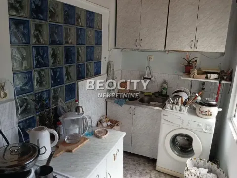 Prodaja, kuća, 50m², Slavujev Venac, Zvezdara Sve Podlokacije - image 9