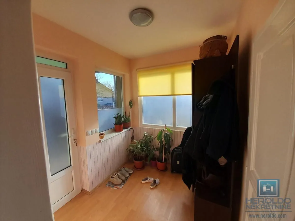Sale, house, 265m², Ćuprija, Srbija
