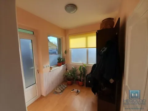 Prodaja, kuća, 265m², Ćuprija, Srbija - image 3