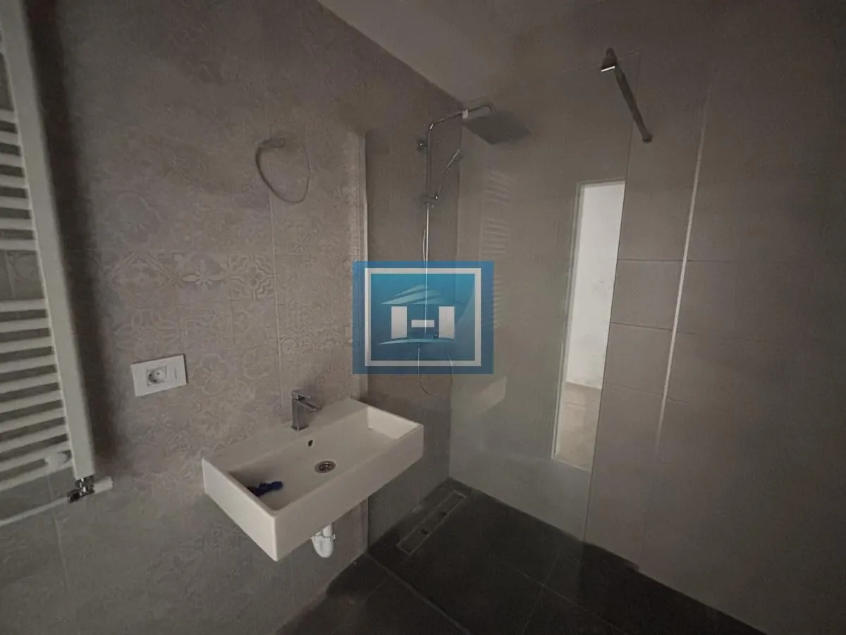 Prodaja, jednosoban stan, 50m², Centar, Jagodina