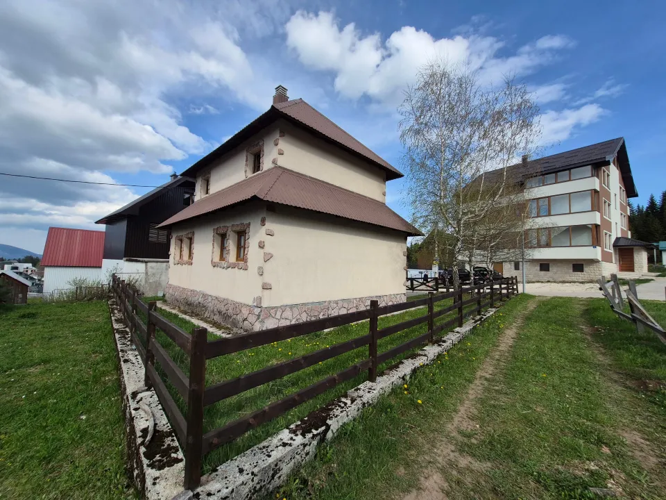 Prodaja, kuća, 100m², Žabljak II, Žabljak