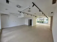 Izdavanje, poslovni prostor, 100m², City Kvart, Podgorica - image 7