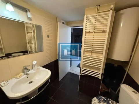 Prodaja, trosoban stan, 105m², Centar, Jagodina - image 8