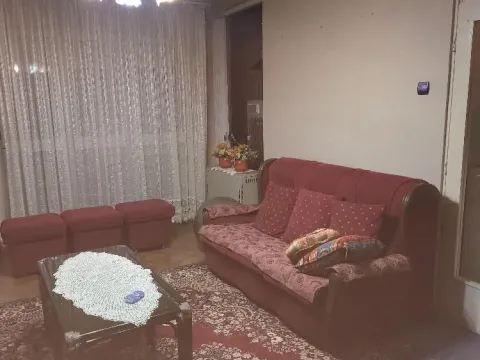 Izdavanje, dvosoban stan, 76m², Novi Beograd Blok 63, Novi Beograd Sve Podlokacije - image 2