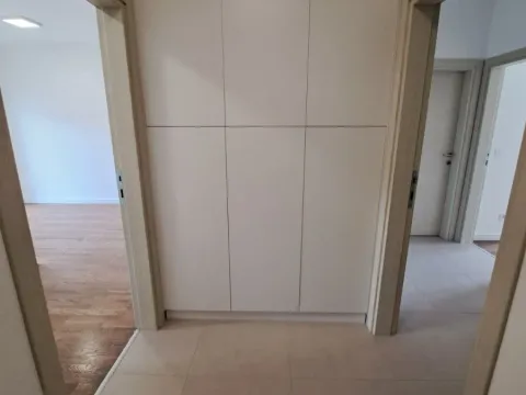 Rent, two bedroom apartment, 72m², Zagorič, Podgorica - image 13