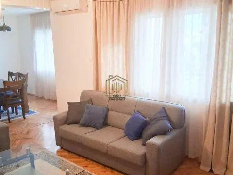 Izdavanje, dvosoban stan, 108m², Stari Aerodrom, Podgorica - image 2