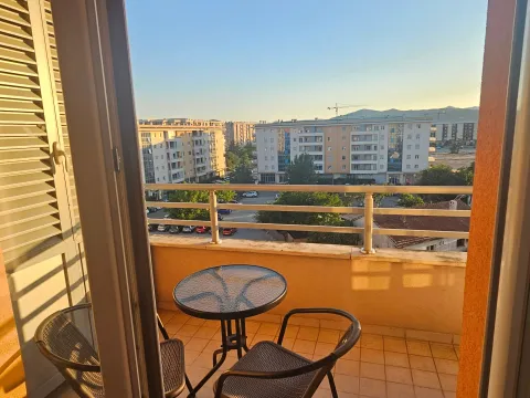 Rent, one bedroom apartment, 51m², City Kvart, Podgorica - image 8