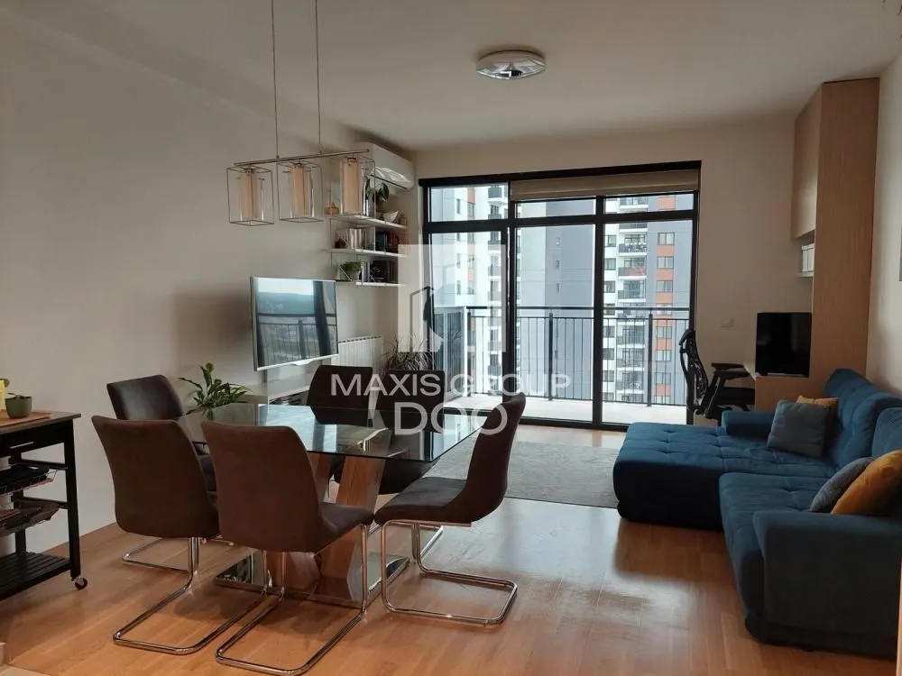 Prodaja, trosoban stan, 79m², Savski Venac, Beograd