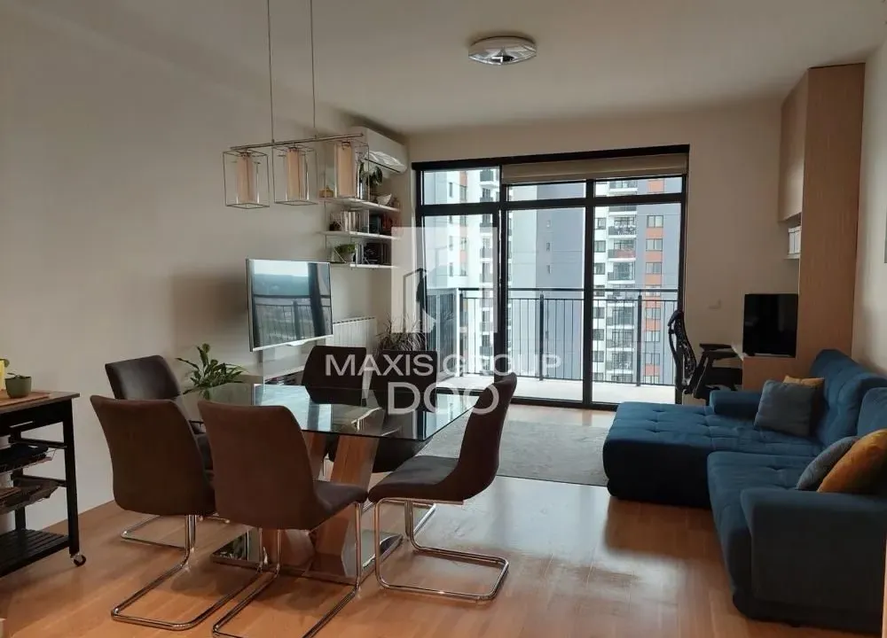 Prodaja, trosoban stan, 79m², Savski Venac, Beograd
