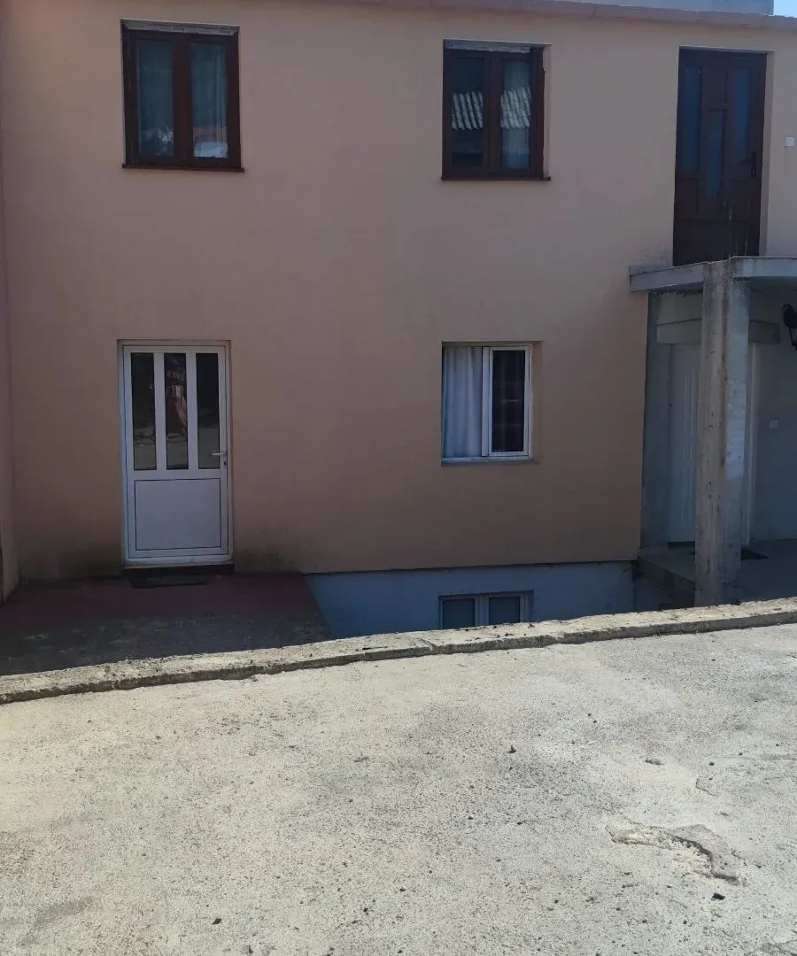 Prodaja, kuća, 200m², Bar, Crna Gora