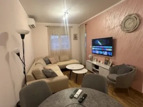 Prodaja, jednosoban stan, 41m², Zabjelo, Podgorica